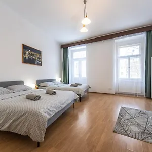  Apartment Wenceslas Square 2 Bedroom Tschechische Republik